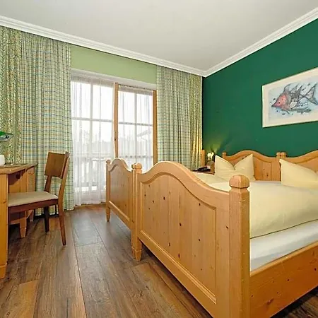 Zum Maximilian Hotel